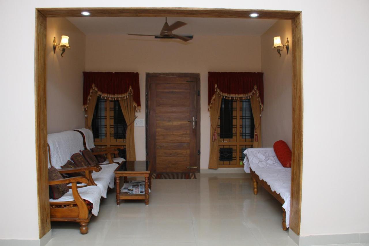 Anand homestay Kattappana Luaran gambar
